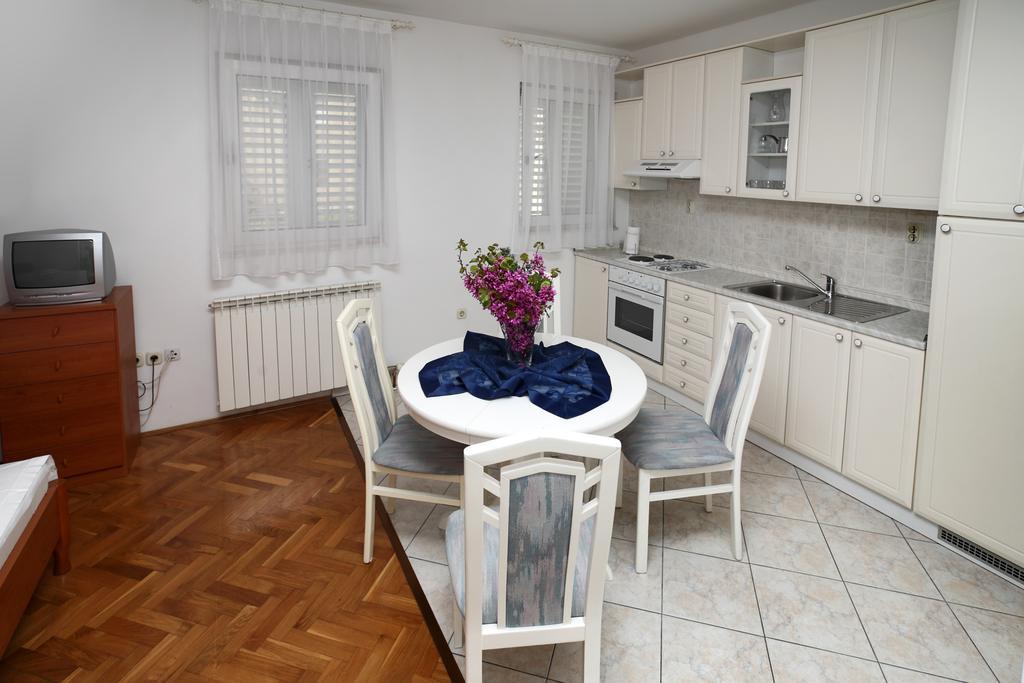 Apartments in Beautiful Split Podstrana Cameră foto
